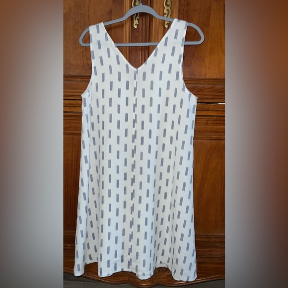 Like-New LOFT Spring/Summer Linen Blend A-Line Dress!β¨βοΈππππ€ - Picture 2 of 4